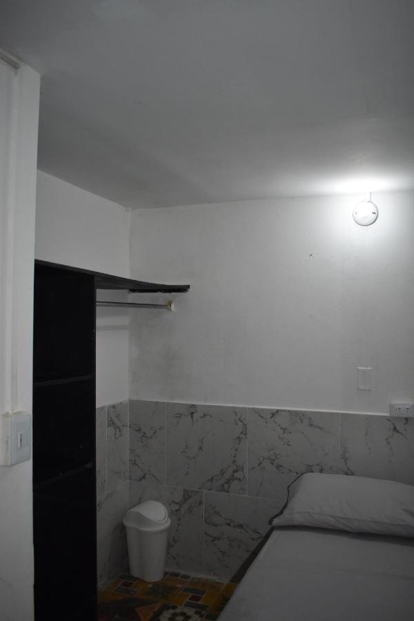 Esmed Hostel 麦德林 外观 照片